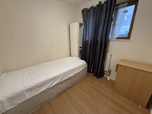 Photo 18- click for photo gallery